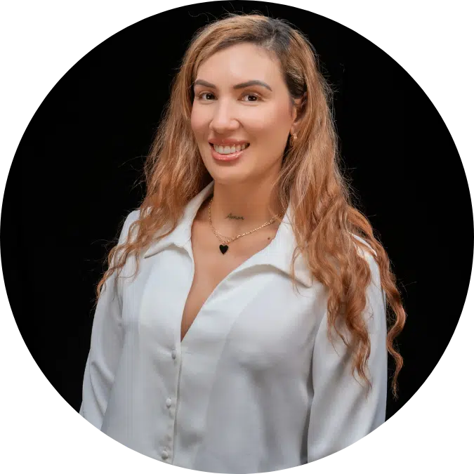 Assistant Manager Tatiana Monrroy