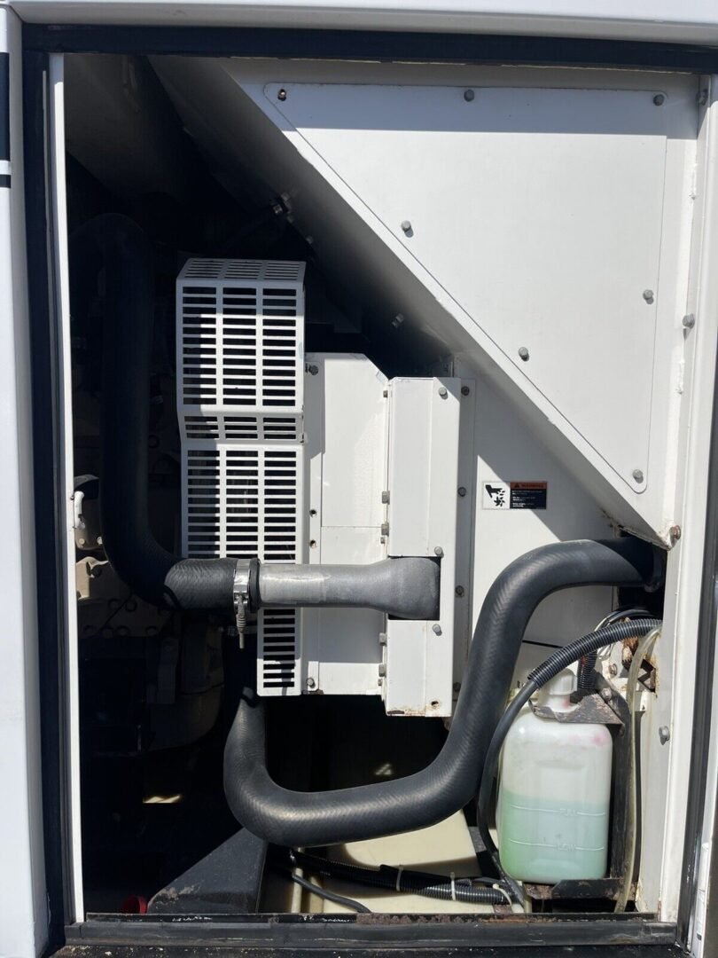 85 KVA Multiquip Whisperwatt Diesel Generator Ultra Silent Trailer ...
