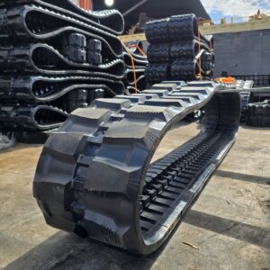 400x72.5x74 Reinforced Rubber Tracks – Multi-Terrain Loaders & Excavators