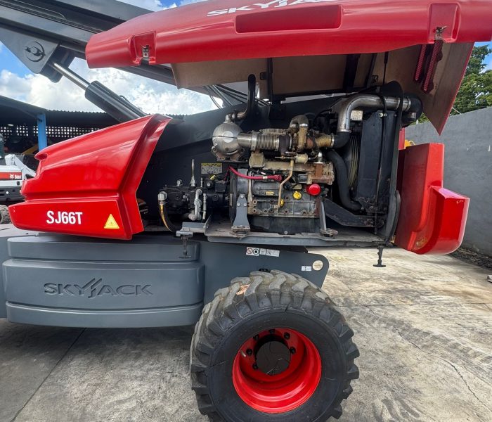 2015 Skyjack SJ66T 4WD Diesel Telescopic Boom