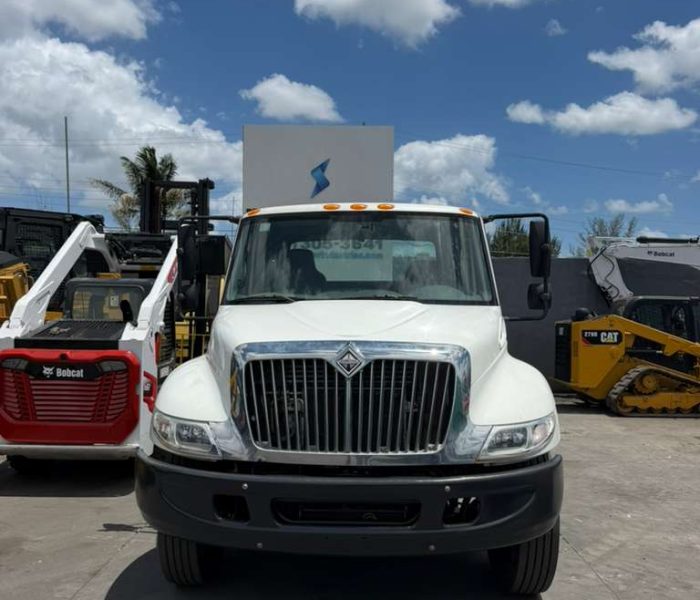 2006 International 4300-320129