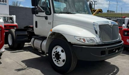 2006 International 4300-320129