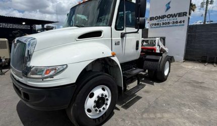 2006-International-4400-320128