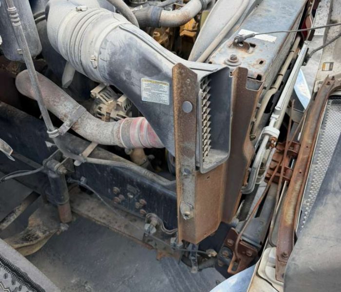 2007-Ford-F750-320139.