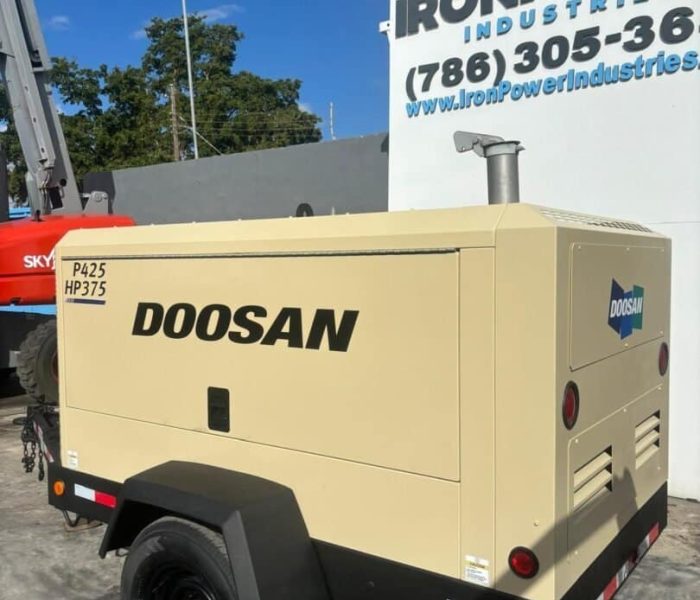 2010-Doosan-375-CFM-Towable-Diesel-Air-Compressor-9.jpeg