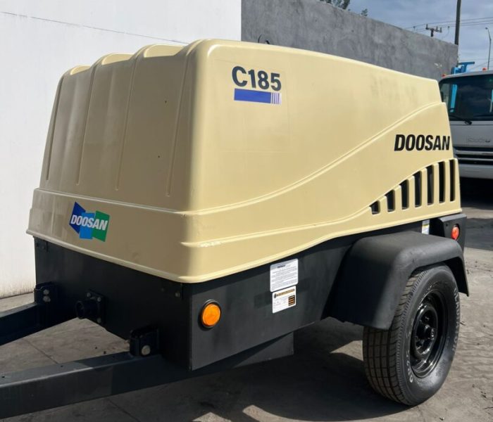 2012-DOOSAN-185-CFM-diesel-air-compressor-11051-2.jpeg