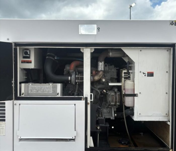 2013-Multiquip-45-kva-Diesel-Mobile-Generator-121056-6.jpeg