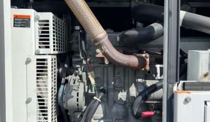 2013-Multiquip-WhisperWatt-Diesel-Generator-25-KVA-Trailer-Mounted-4.jpeg