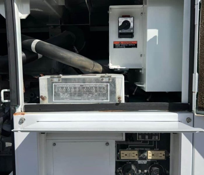 2013-Multiquip-WhisperWatt-Diesel-Generator-25-KVA-Trailer-Mounted-5.jpeg