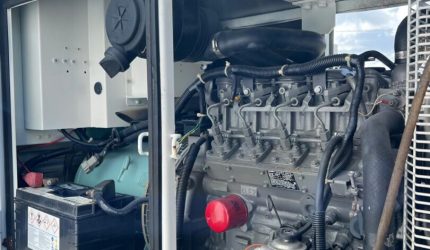 2013-Multiquip-WhisperWatt-Diesel-Generator-25-KVA-Trailer-Mounted-7.jpeg