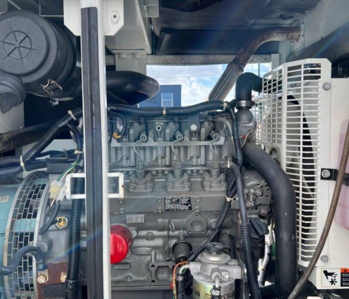 2013-Multiquip-WhisperWatt-Diesel-Generator-25-KVA-Trailer-Mounted-8.jpeg