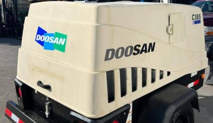 2014-DOOSAN-185-CFM-diesel-air-compressor-11050-3.jpg