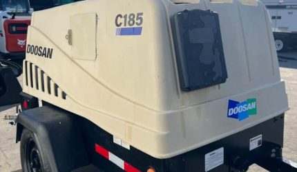 2014-DOOSAN-185-CFM-diesel-air-compressor-11050-4.jpg