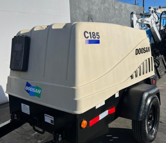 2014-DOOSAN-185-CFM-diesel-air-compressor-11050-5.jpg