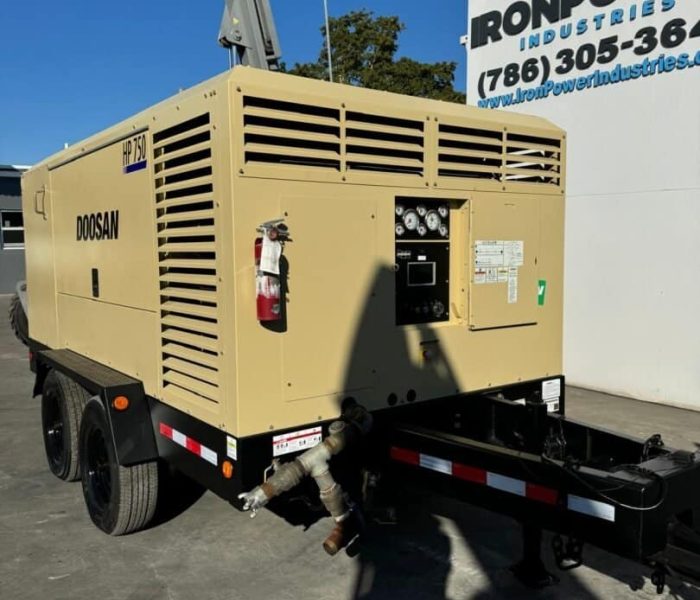 2015-DOOSAN-750-CFM-diesel-air-compressor-11045-4.jpeg