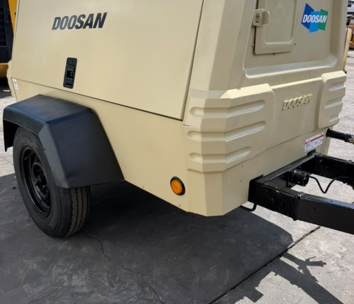 2015 Doosan 185CFM Doosan Air Compressor-320172