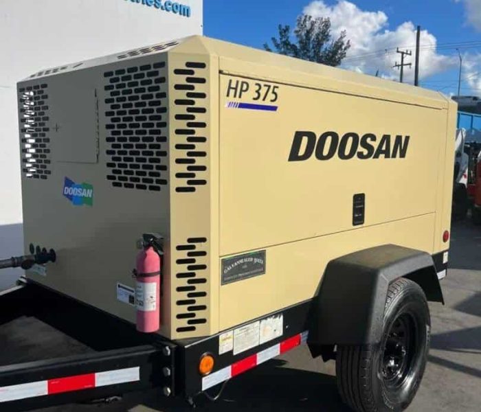 2015-Doosan-375-CFM-Towable-Diesel-Air-Compressor-11059-3.jpg