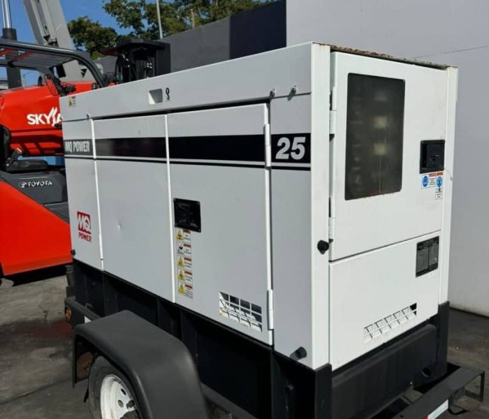 2015-Multiquip-Whisperwatt-Diesel-Generator-25-KVA-Ultra-Silent-123749-7.jpg