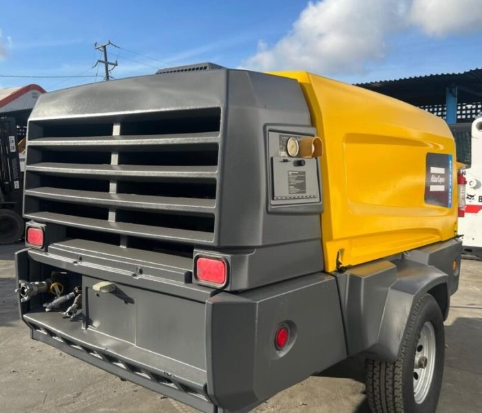 2016-Atlas-Copco-400-CFM-Diesel-Air-Compressor-11063-4.jpg