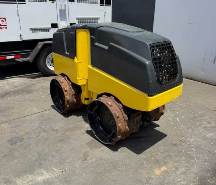 2016 BOMAG BMP8500 Compactor-320176