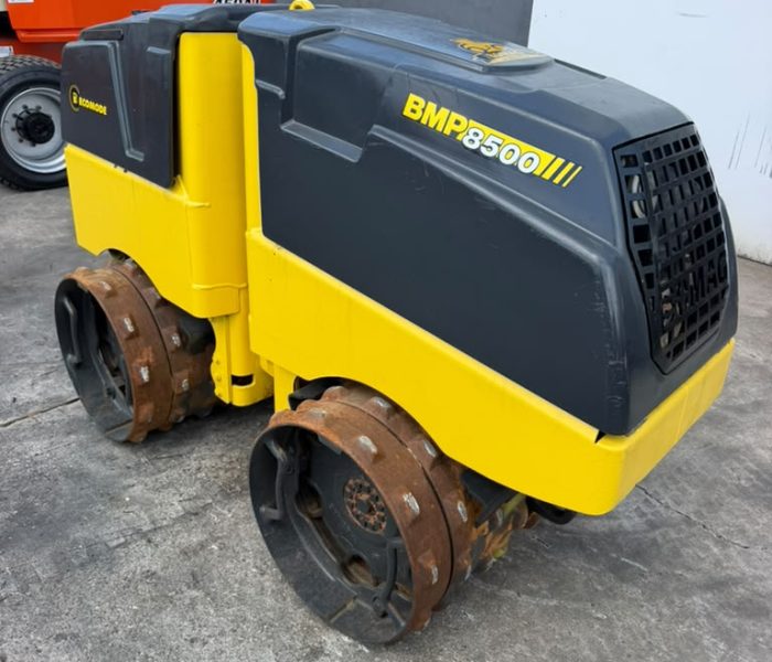 2016 BOMAG BMP8500 Compactor-320176