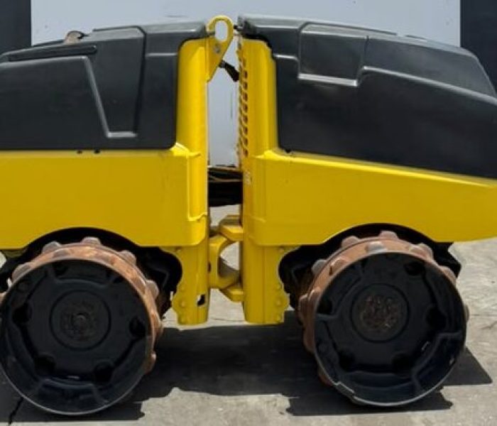 2016 BOMAG BMP8500 Compactor-320176