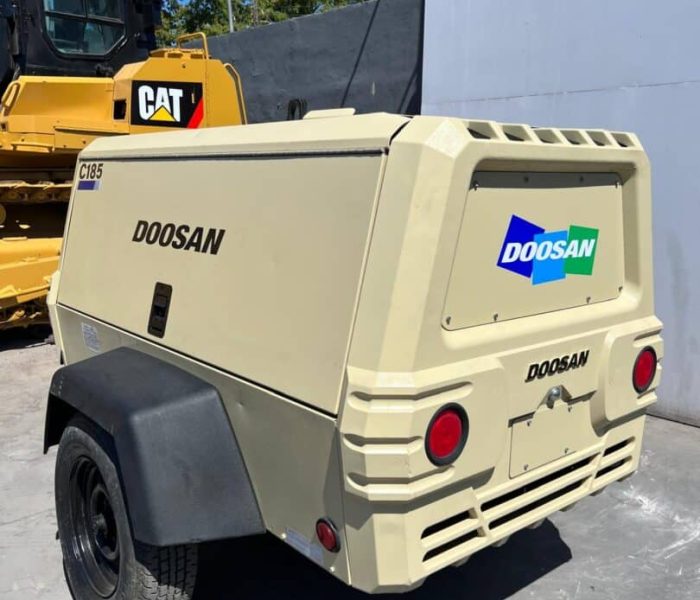 2016-DOOSAN-185-CFM-diesel-air-compressor-11064-5.jpeg