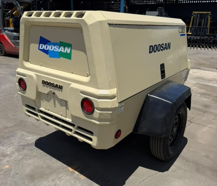 2016-Doosan-185CFM-Doosan-320173