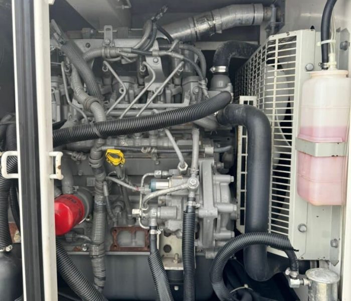 2016-Multiquip-WhisperWatt-Diesel-Generator-25-KVA-Super-Silent-Trailer-Mounted-121006-6.jpg