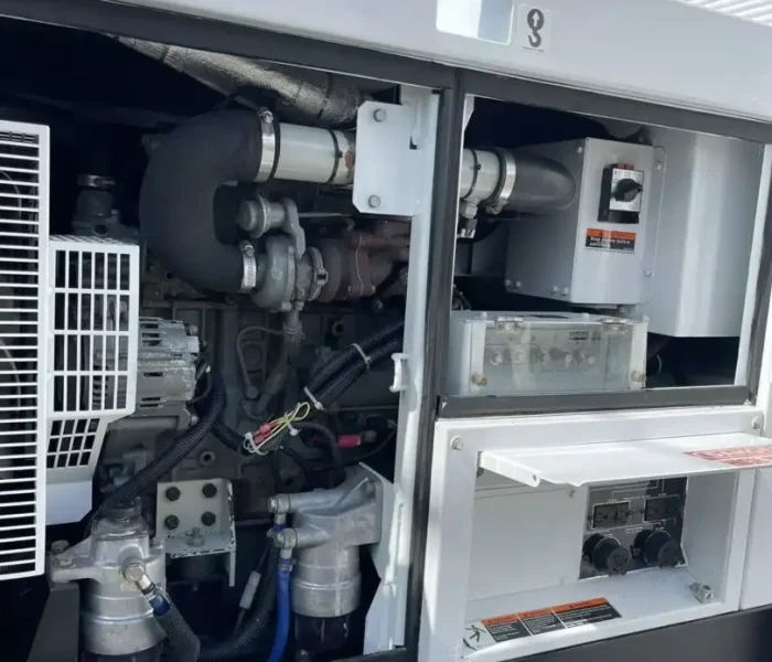 2016-Multiquip-WhisperWatt-Super-Silent-Diesel-Generator-Trailer-Mounted-25-KVA-3.webp