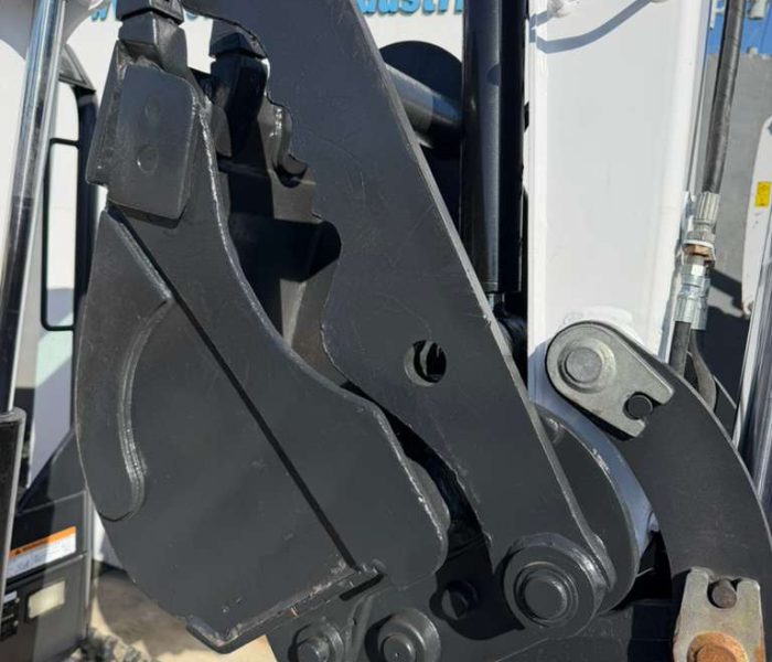 2017 Bobcat E35i Mini Excavator- 320103