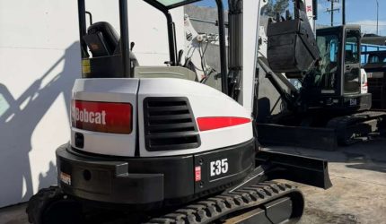 2017 Bobcat E35i Mini Excavator- 320103