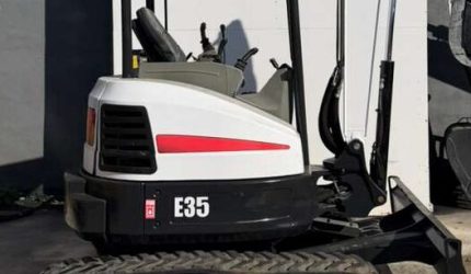 2017 Bobcat E35i Mini Excavator- 320103