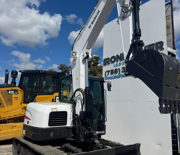 2017 Bobcat E85 Mini excavator-320109