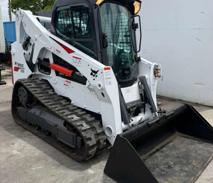 2017 Bobcat T650 Skid Steer Loader-320147