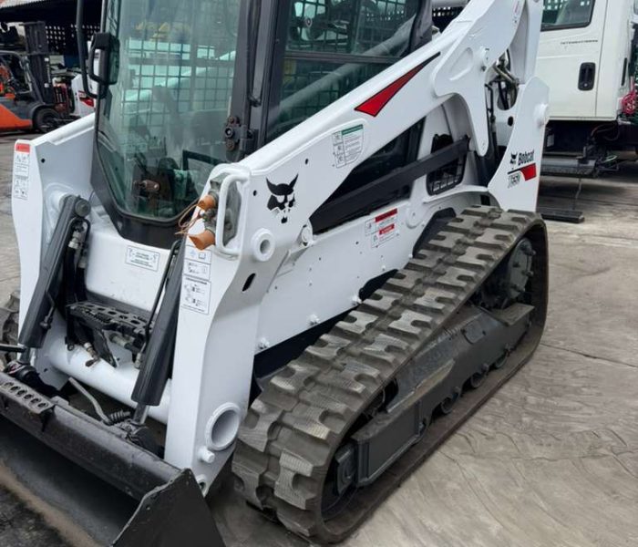 2017 Bobcat T650 Skid Steer Loader-320147