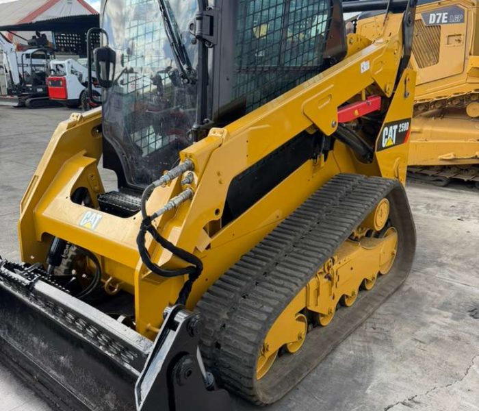 2017-Caterpillar-259D-Skid-Steer-Loader-320112