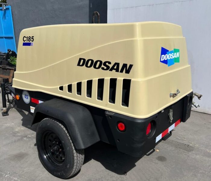 2017-DOOSAN-185-CFM-diesel-air-compressor-11052-2.jpeg