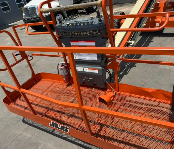 2017-JLG-400S-TELESCOPIC-BOOM-LIFT-320157