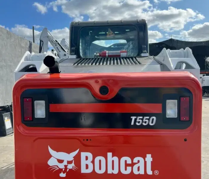 2017-T550-Bobcat-Skid-Steer-Loader-10084-5.webp