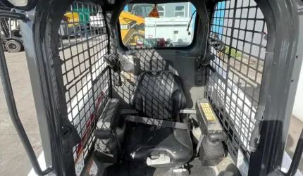 2017-T550-Bobcat-Skid-Steer-Loader-10084-6.webp