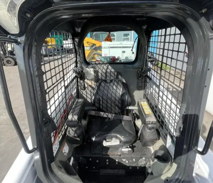 2017-T550-Bobcat-Skid-Steer-Loader-10084-6.webp