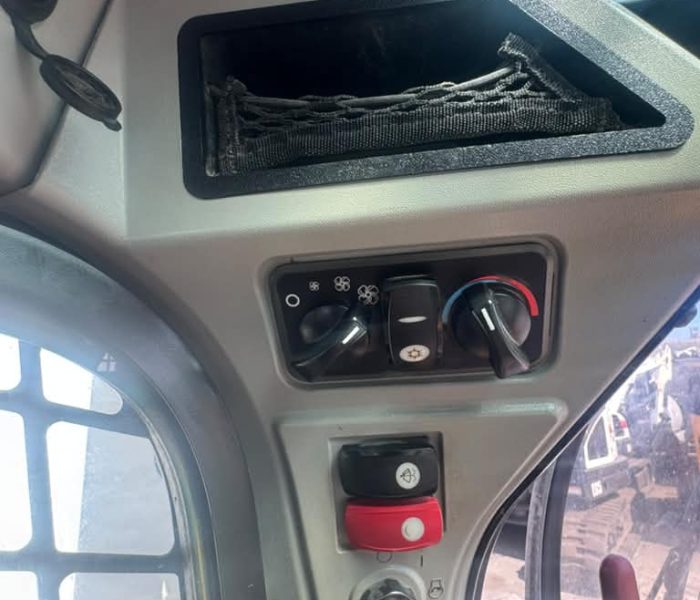 2018 299D2XHP Skid Steer Loader-320153