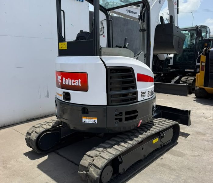 2018-Bobcat-E26-Mini-Excavator-320175