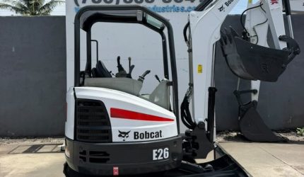 2018-Bobcat-E26-Mini-Excavator-320175
