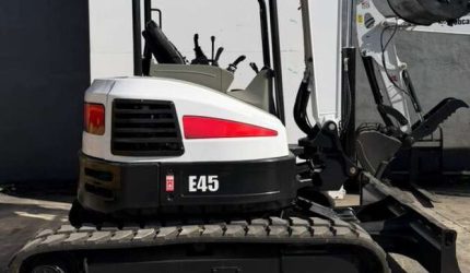2018-Bobcat-E45-Mini-Excavator-32050