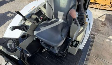 2018-Bobcat-E45-Mini-Excavator-32050
