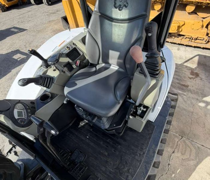 2018-Bobcat-E45-Mini-Excavator-32050