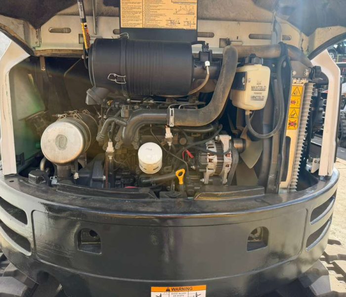 2018-Bobcat-E45-Mini-Excavator-32050