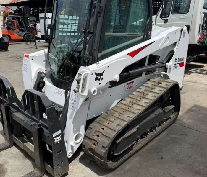 2018 Bobcat T550 Skid Steer Loader-320146